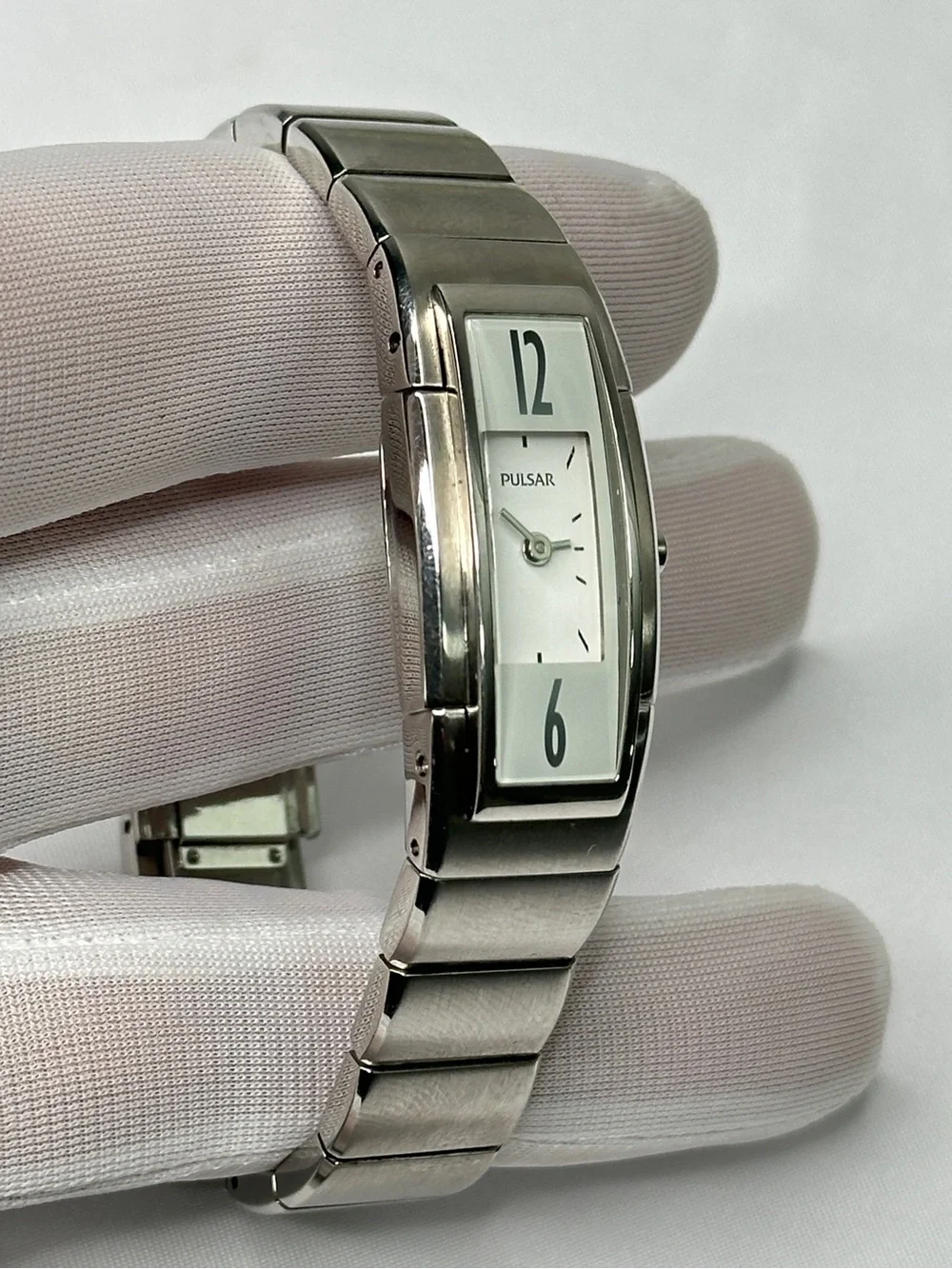 Pulsar Japan Quartz Watch VC10-X029 Women Silver Barrel Analog New Battery 20mm